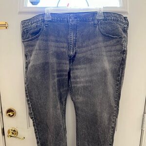 Levi’s 502 jeans